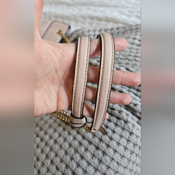 TORY BURCH Everly Leather Swingpack - Pink In Shell Pink. - Picture 11 of 16